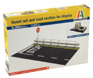 ITALERI 1/24 公路及護欄 情景展示組 (38